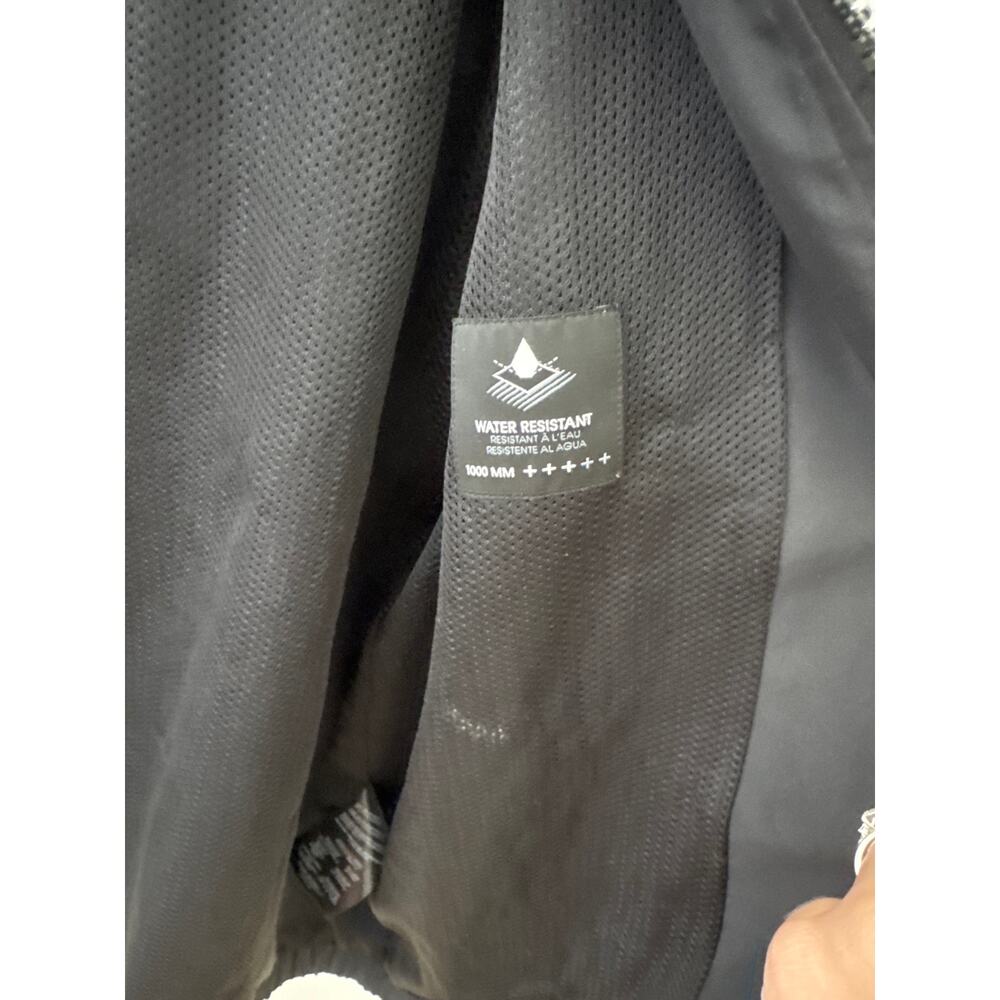 Men's Volcom Jacket - Picture 4 of 6